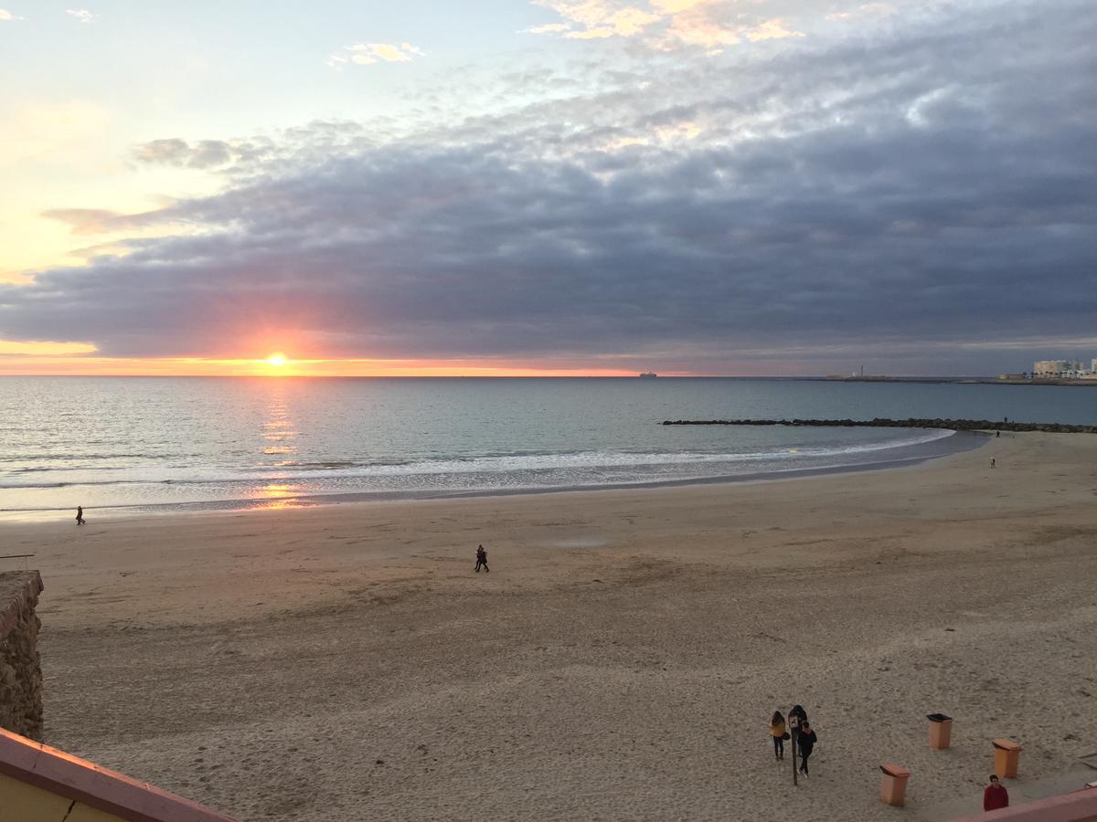 Apartamento Duplex La Estrella Cádiz Exteriér fotografie